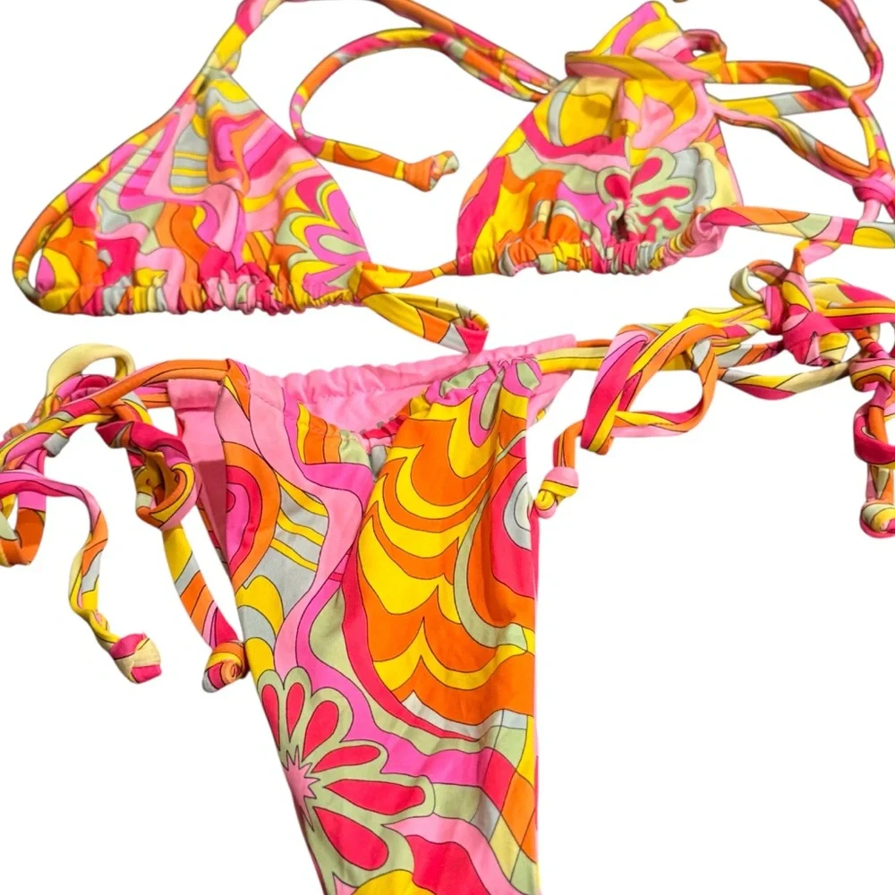 Frankie's Bikinis Swimwear top small bottom XS